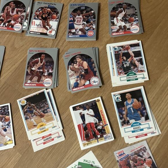 Vintage Basketball Card Lot 1990’s Topps Fleer Jordan Pippen NBA - Picture 2 of 6
